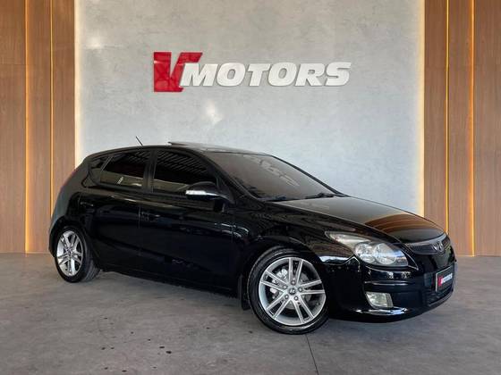 HYUNDAI I30 2.0 MPFI GLS 16V GASOLINA 4P AUTOMÁTICO HYUNDAI I30 2.0 MPFI GLS 16V GASOLINA 4P AUTOMÁTICO